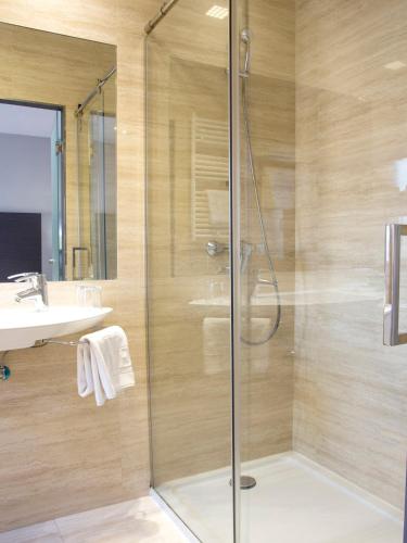Habitación Doble - 1 o 2 camas del hotel Uve Alcobendas. Foto 9