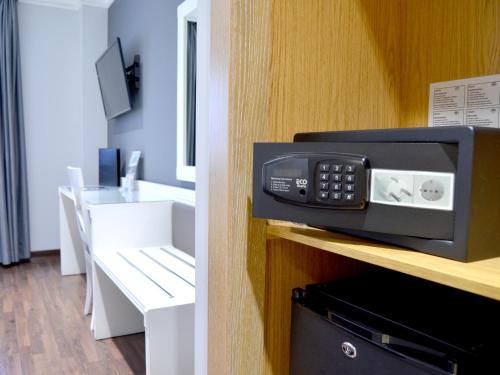 Habitación Individual del hotel Uve Alcobendas. Foto 11