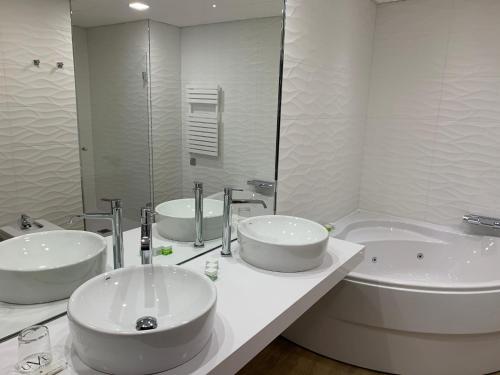Suite Premium del hotel Uve Alcobendas. Foto 1
