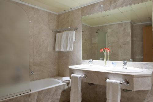 Habitación Triple del hotel Praga. Foto 4