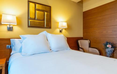Habitación Doble Económica - 1 o 2 camas del hotel Sterling. Foto 6
