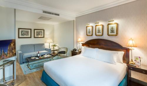 Habitación Doble Superior del hotel Sercotel Gran Conde Duque. Foto 3