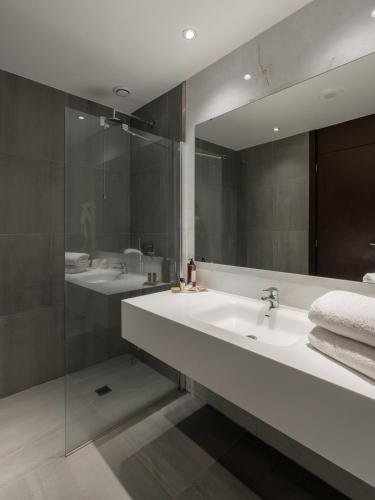 Habitación Doble - 2 camas del hotel Premium Porto Maia. Foto 5