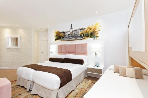 Habitación Triple del hotel Grupotel Mayorazgo. Foto 1