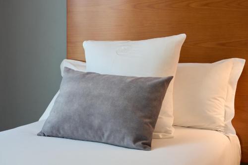 Habitación Doble - 1 o 2 camas del hotel Puerta De Toledo. Foto 3