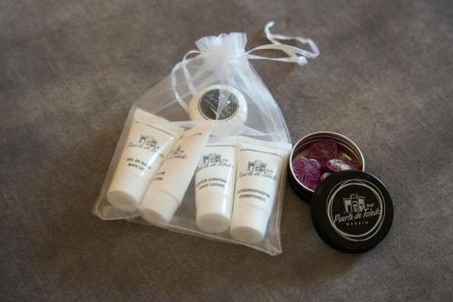 Habitación Doble Superior - 1 o 2 camas del hotel Puerta De Toledo. Foto 8