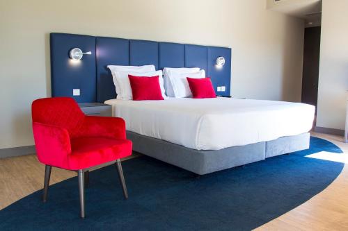 Habitación Deluxe del hotel Melia Setubal. Foto 2
