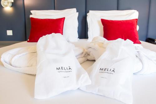 Habitación Deluxe del hotel Melia Setubal. Foto 3