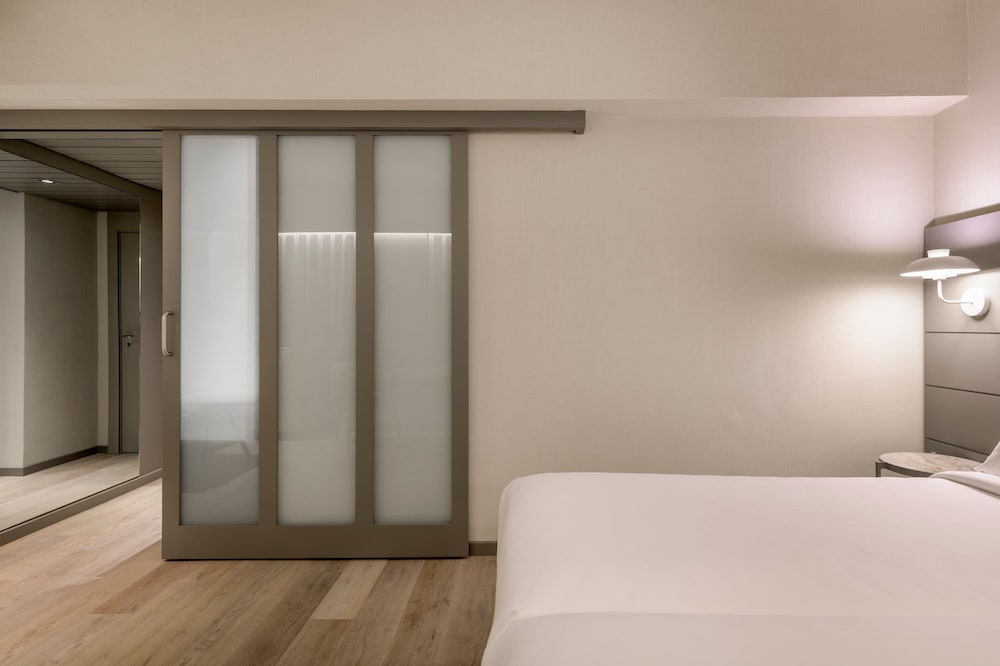 Standard Plus Room, 2 Twin Beds del hotel Ac Carlton Madrid By Marriott