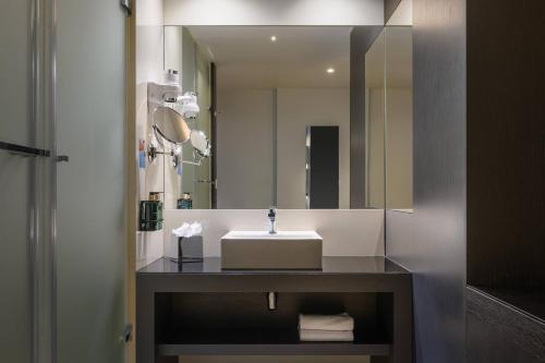 Habitación Meliá del hotel Meliá Lisboa Aeroporto. Foto 3