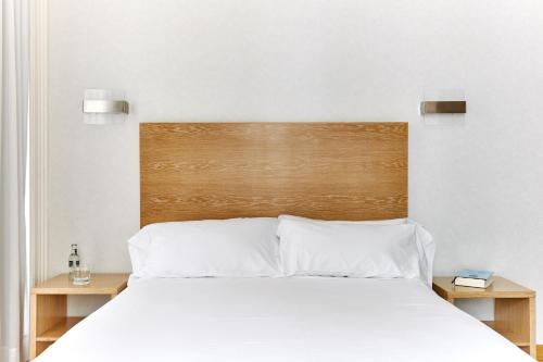 Habitación Doble Económica - 1 o 2 camas del hotel Regente. Foto 5