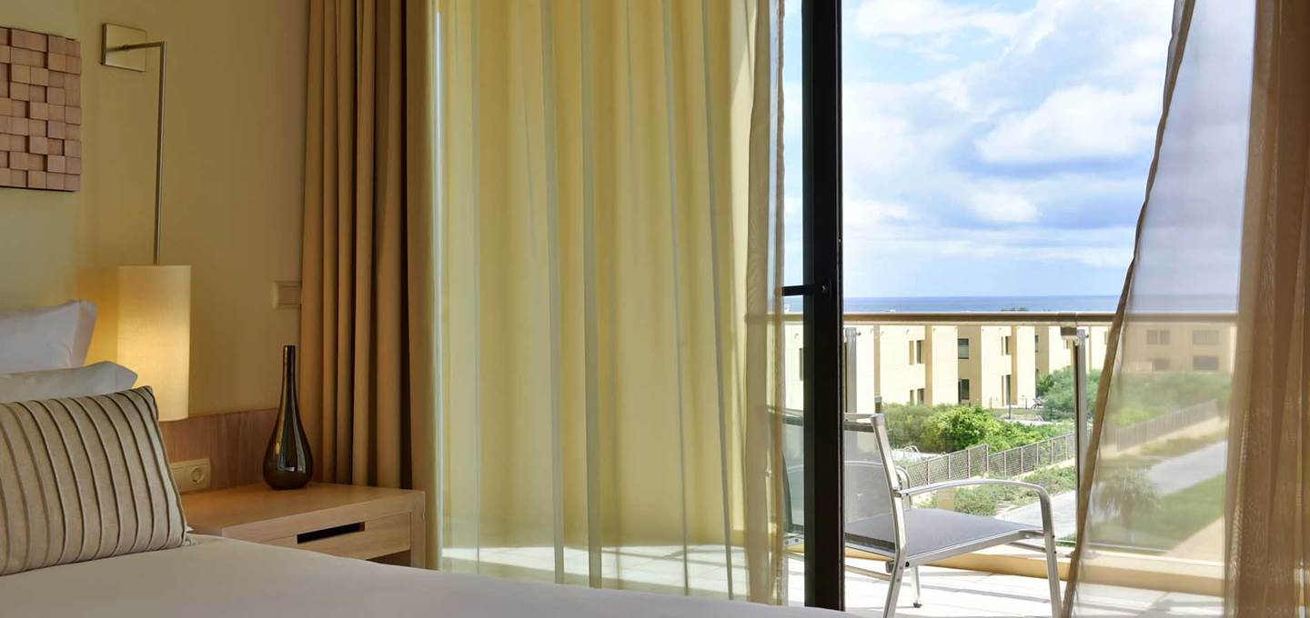 Apartamento 4 habitaciones del hotel Pestana Colombos Premium Club All Inclusive. Foto 2