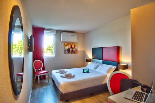 Habitación Doble Superior del hotel Adonis Bayonne. Foto 4