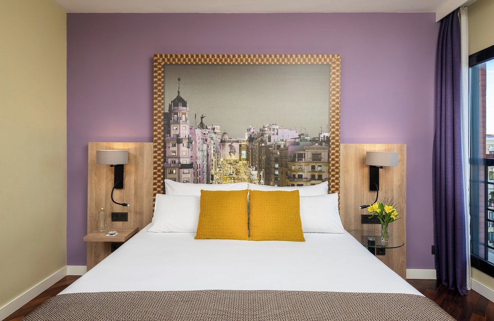 Habitación superior del hotel Leonardo Madrid City Center. Foto 5