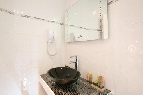 Suite Junior del hotel Atelier Vavin. Foto 1