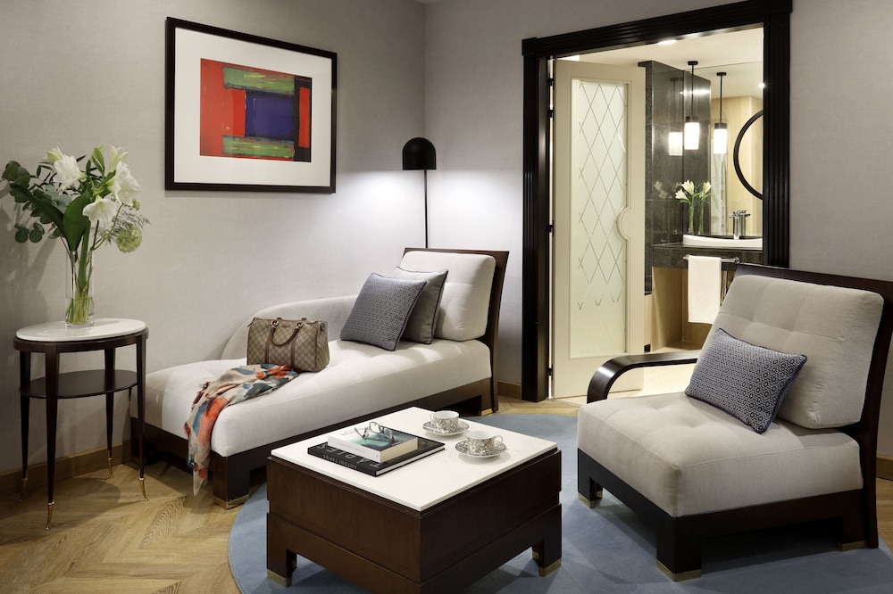 Suite ejecutiva (Regency, with Club Access) del hotel Hyatt Regency Hesperia Madrid. Foto 3