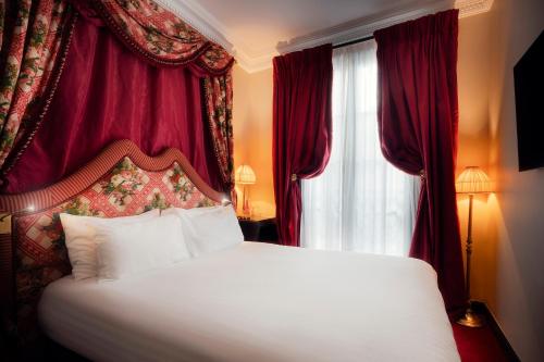 Habitación Doble Clásica del hotel Maison Athénée. Foto 7