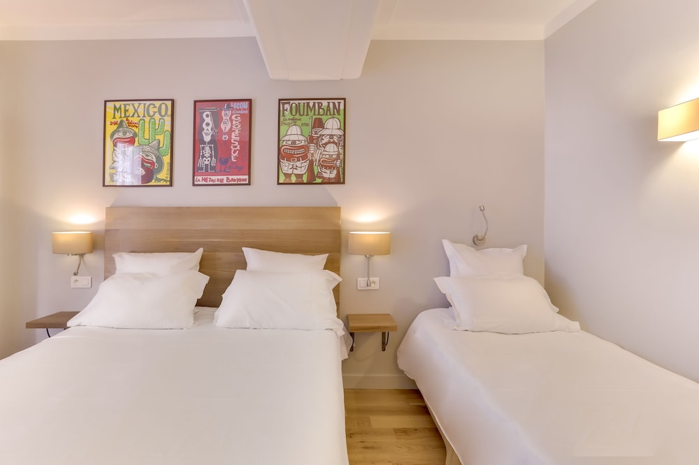 Habitación Triple Confort del hotel Louvre Richelieu
