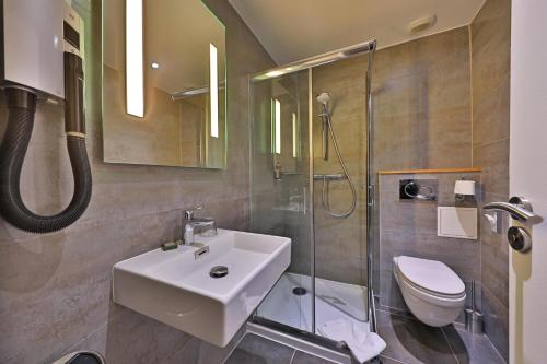 Habitación Doble Confort del hotel Louvre Richelieu. Foto 4
