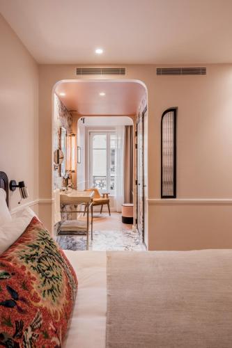 Alojamiento Superior del hotel Timhotel Opera Grands Magasins. Foto 1