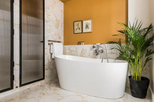 Suite Loulou del hotel Timhotel Opera Grands Magasins. Foto 2