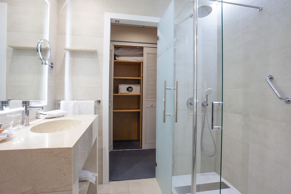 Estudio del hotel Espahotel Gran Via. Foto 10