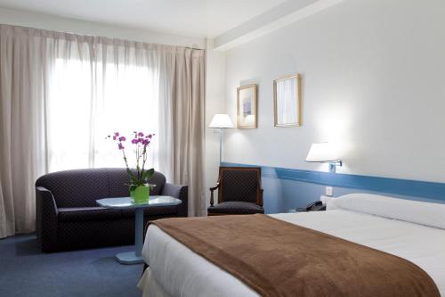 Estudio Estándar del hotel Espahotel Plaza De España. Foto 16