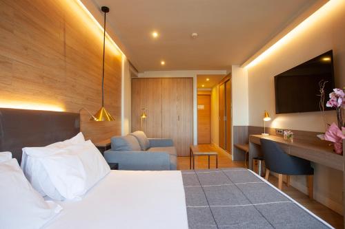 Estudio Triple Premium del hotel Espahotel Plaza De España. Foto 1