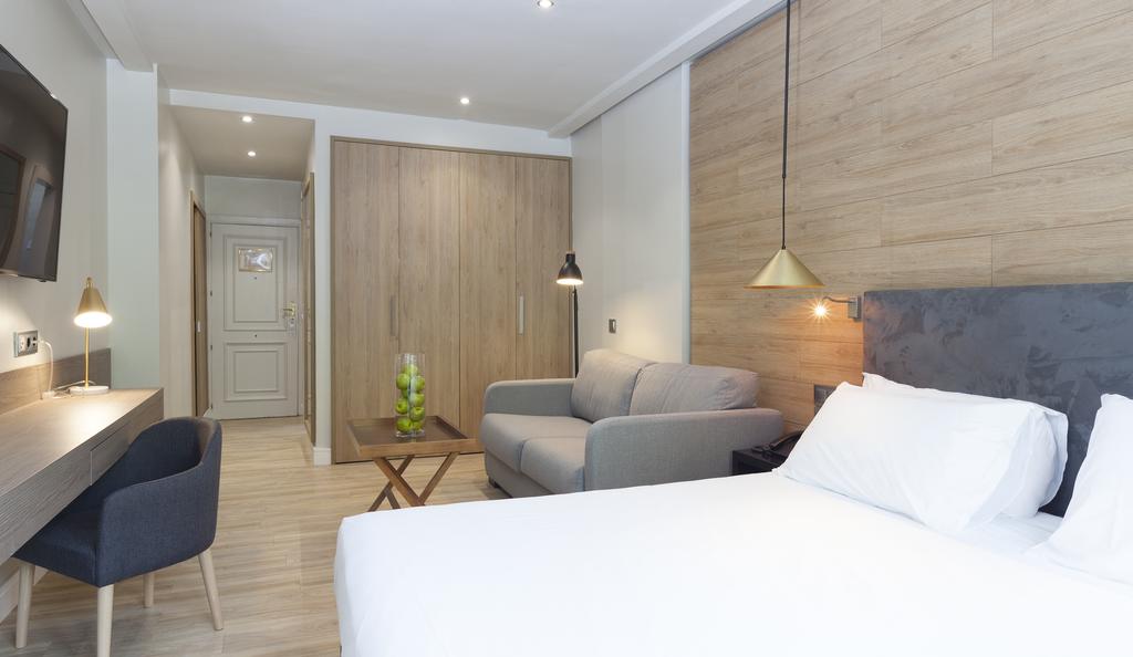 Estudio Premium del hotel Espahotel Plaza De España. Foto 3