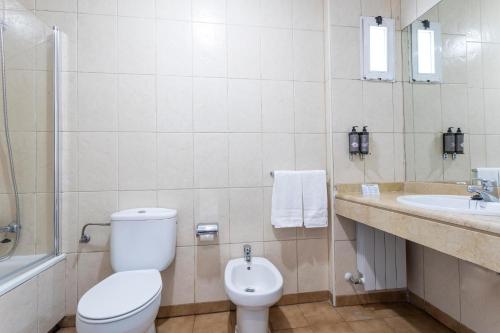 Habitación Familiar del hotel Best Osuna Feria Madrid. Foto 7