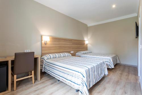 Habitación Triple del hotel Best Osuna Feria Madrid. Foto 4