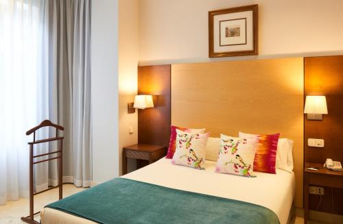 Habitación Doble Junior del hotel Barrio De Salamanca Suites. Foto 7