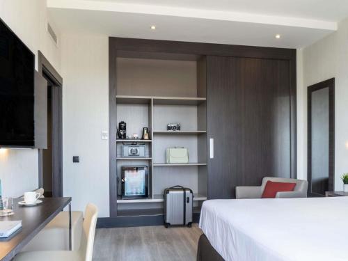 Habitación Superior - 1 cama grande del hotel Novotel Madrid Center. Foto 20