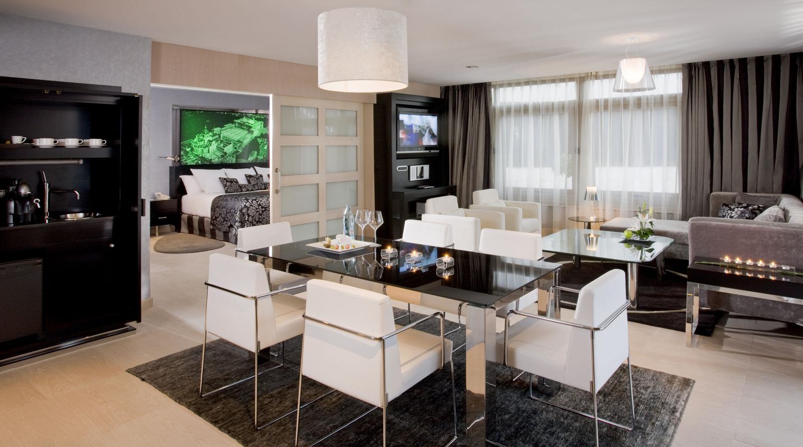 Suite Presidencial del hotel Melia Madrid Princesa. Foto 1