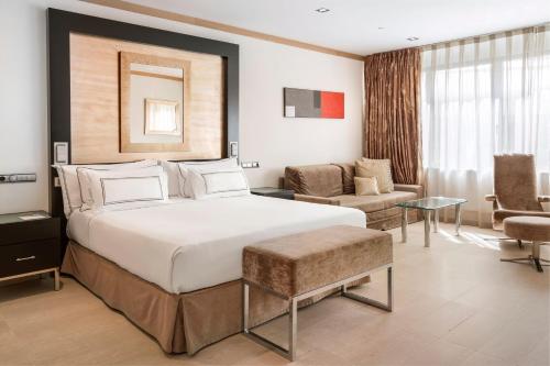 Habitación Familiar del hotel Melia Madrid Princesa