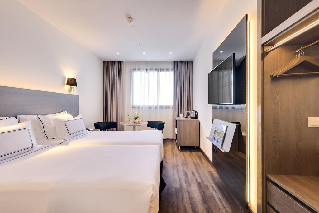 Habitación doble Comunicada del hotel Melia Madrid Serrano