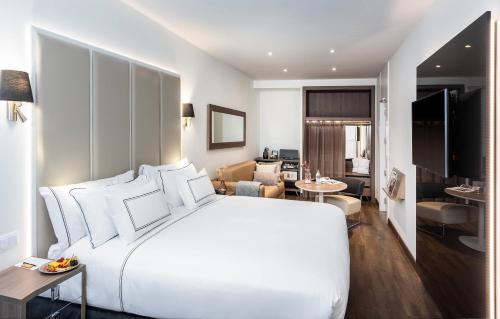 Habitación Familiar del hotel Melia Madrid Serrano