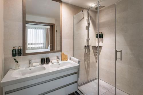 Suite Junior The Level del hotel Melia Madrid Serrano