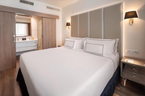Suite Junior The Level del hotel Melia Madrid Serrano. Foto 2