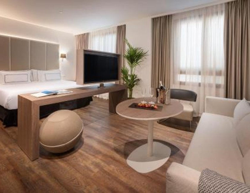 Habitación The Level Premium del hotel Melia Madrid Serrano