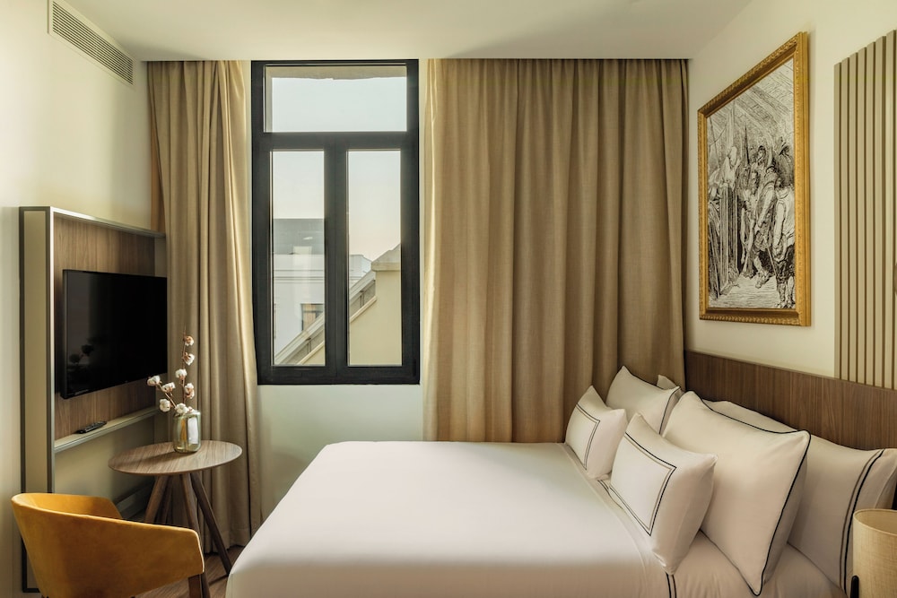 Superior Connected Triple Rooms del hotel Casa de Las Artes, member of Meliá Collection. Foto 14