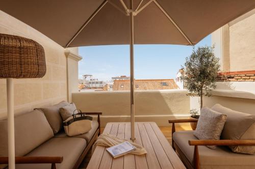 The Artist Junior Suite con Terraza y Vistas Urbanas del hotel Casa de Las Artes, member of Meliá Collection. Foto 6