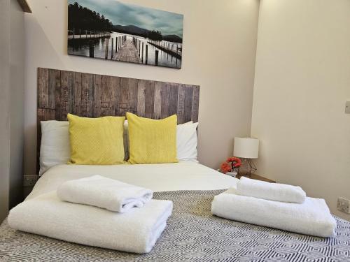 Habitación Doble Económica del hotel London Stay Apartments. Foto 8