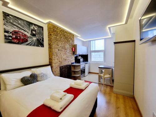 Habitación Doble del hotel London Stay Apartments. Foto 1