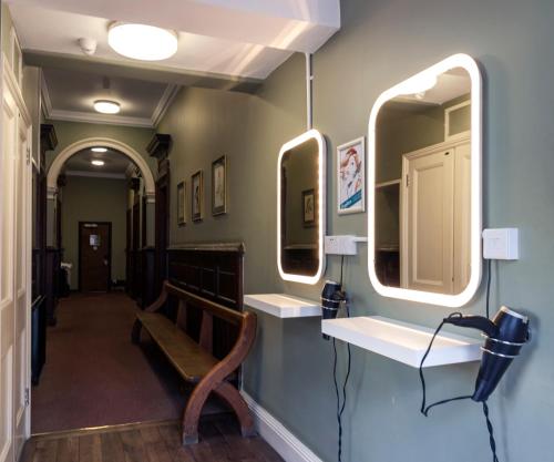 Habitación Triple Privada del hotel Palmers Lodge Swiss Cottage - Hostel. Foto 3