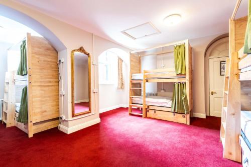 Bed in 12 - Bed Female only Dormitory Room del hotel Palmers Lodge Swiss Cottage - Hostel. Foto 3