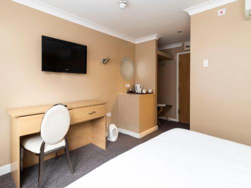 Habitación Doble Estándar del hotel Stuart. Foto 1