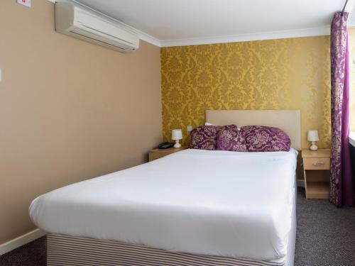 Habitación Doble Estándar del hotel Stuart. Foto 2