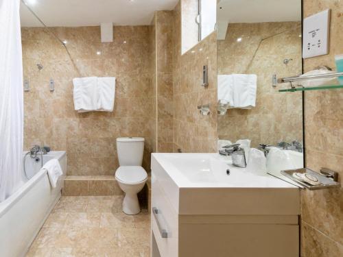 Habitación Cuádruple Estándar del hotel Stuart. Foto 5