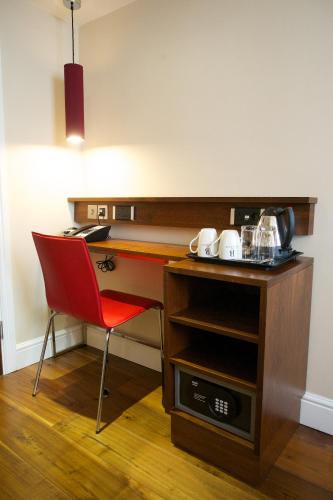 Habitación Doble Pequeña del hotel The Belgrave. Foto 3